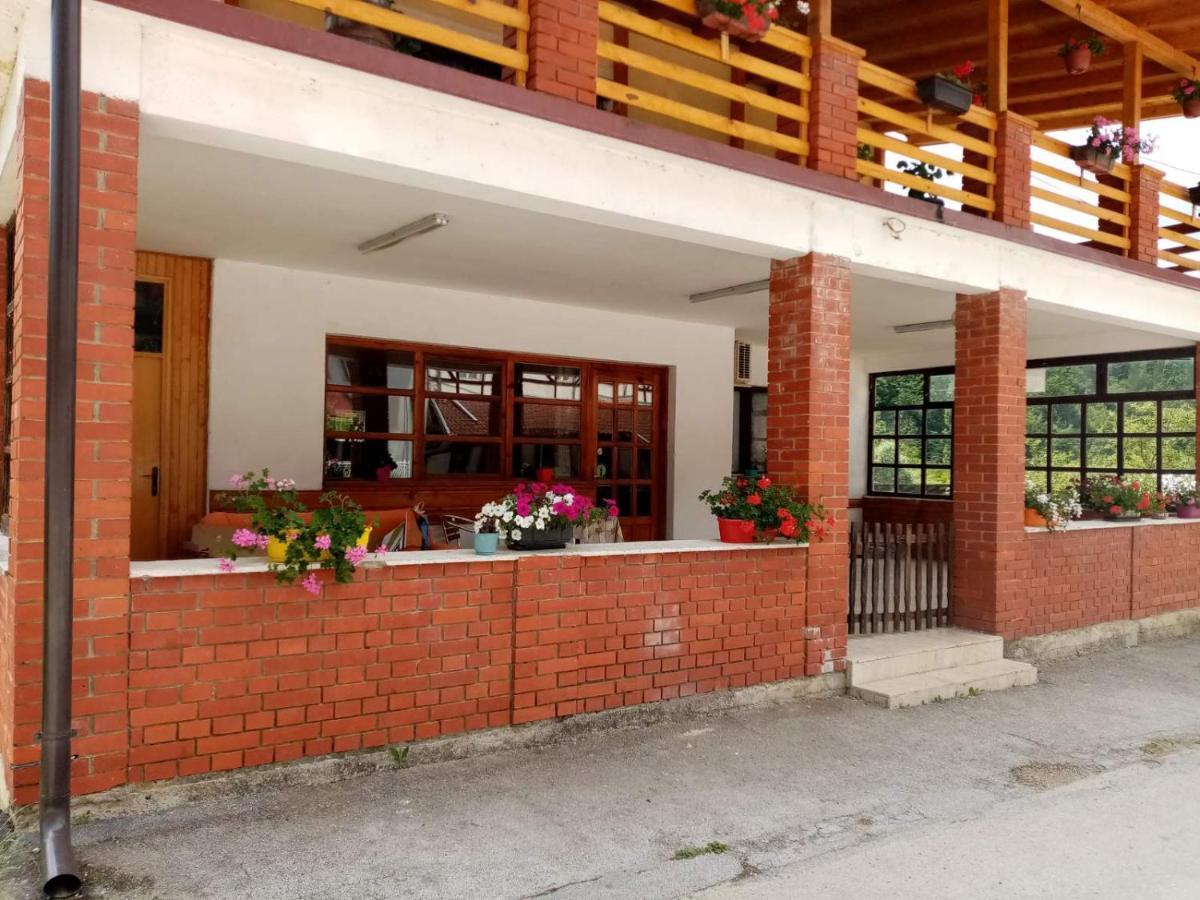 Apartman Dunja I Milos 莫克拉戈拉 外观 照片
