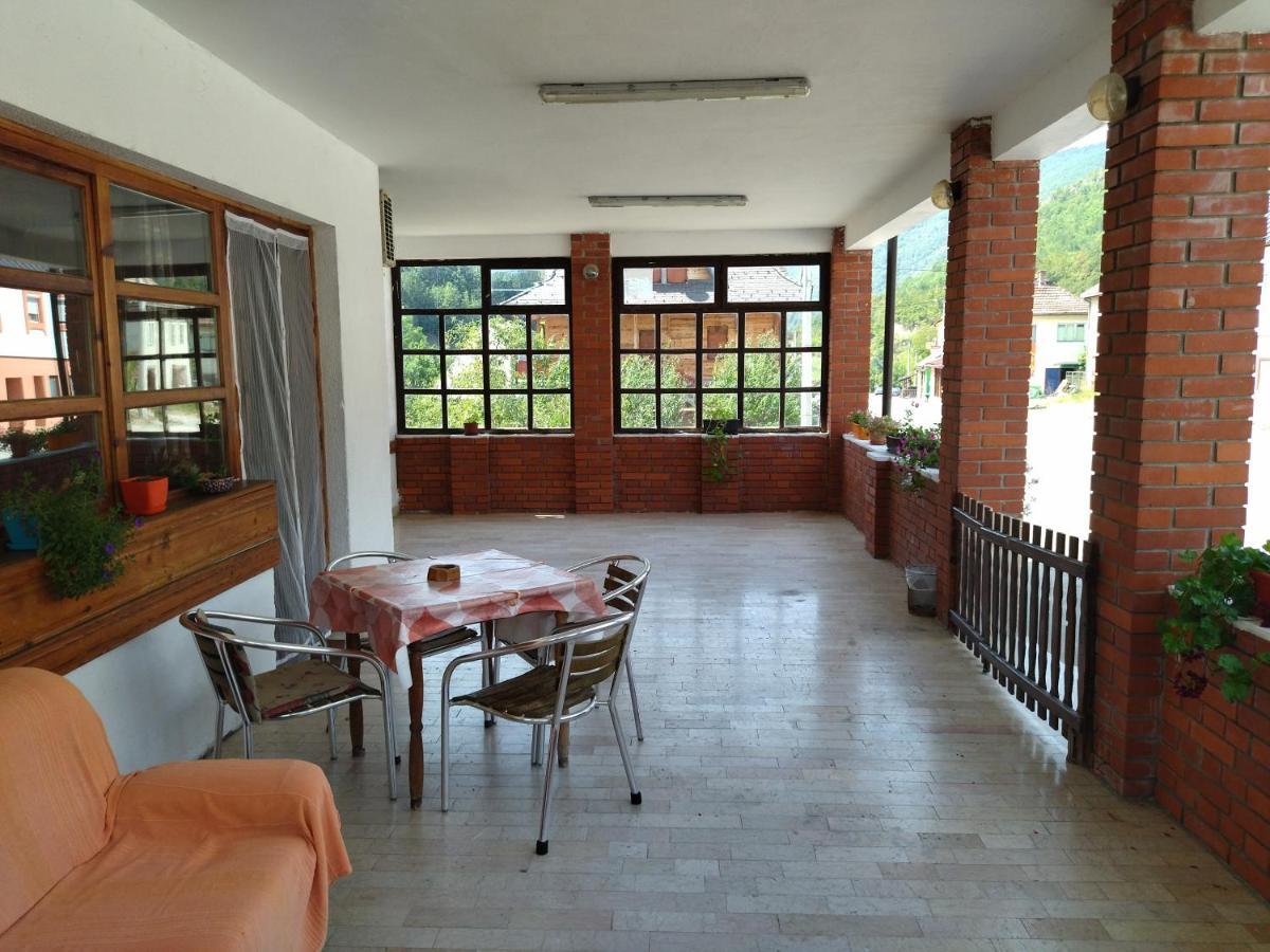 Apartman Dunja I Milos 莫克拉戈拉 外观 照片