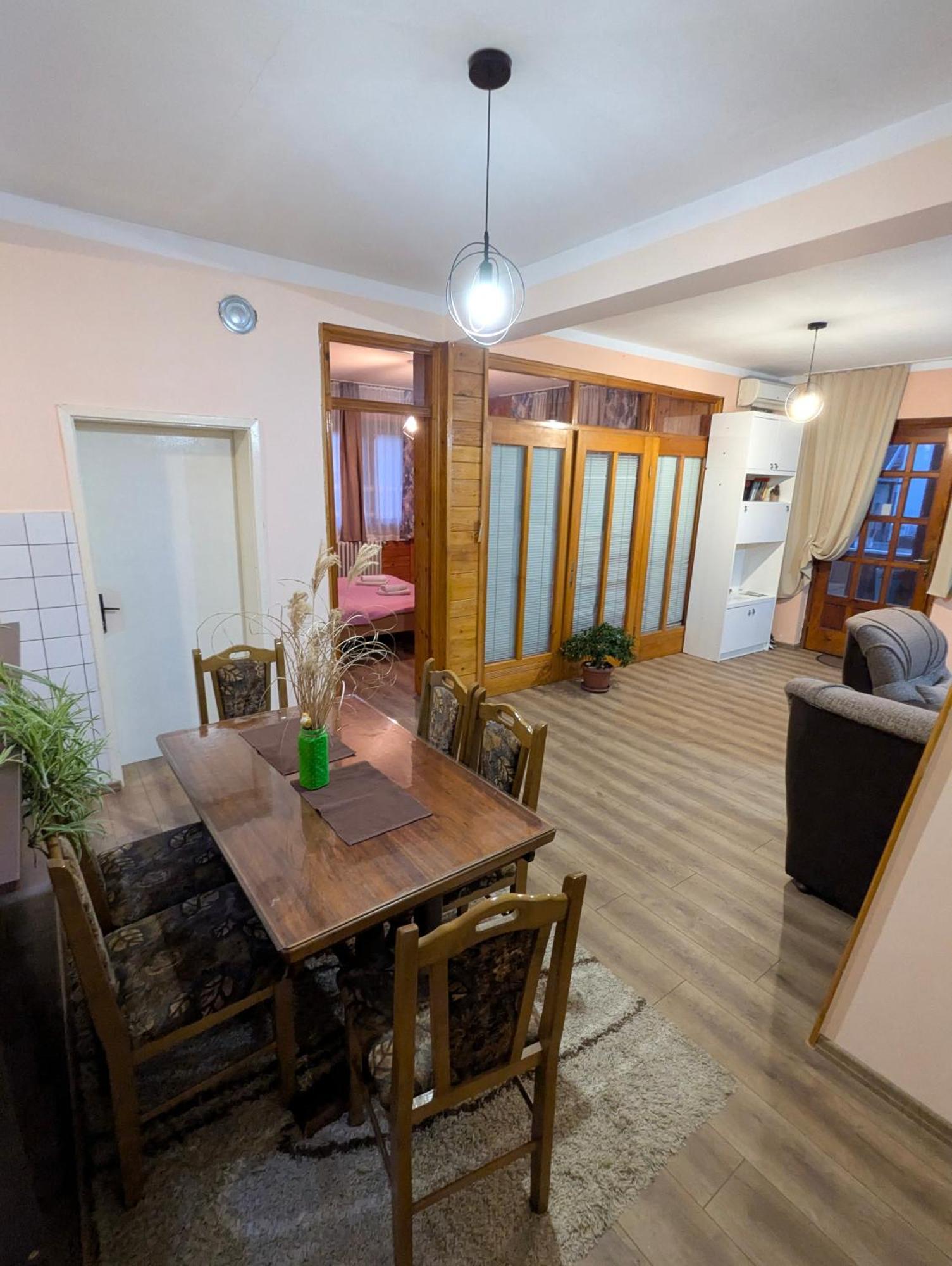 Apartman Dunja I Milos 莫克拉戈拉 外观 照片