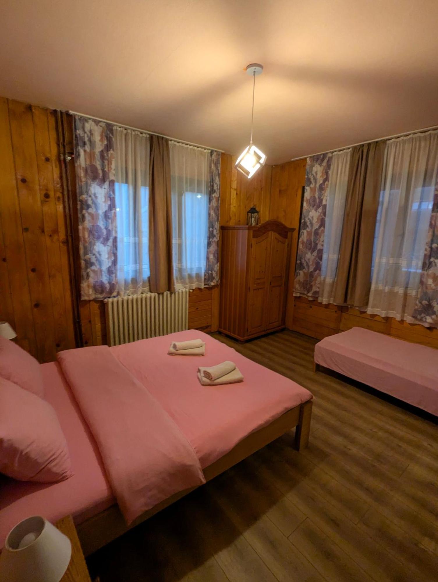 Apartman Dunja I Milos 莫克拉戈拉 外观 照片